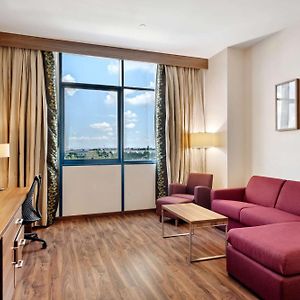 Suite de 1 Dormitorio y Cama King